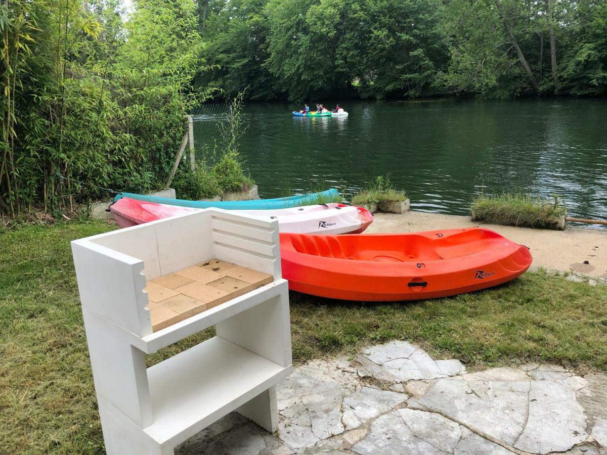 Vila La Ravine Au Bord Du Loing Montigny-sur-Loing Exteriér fotografie